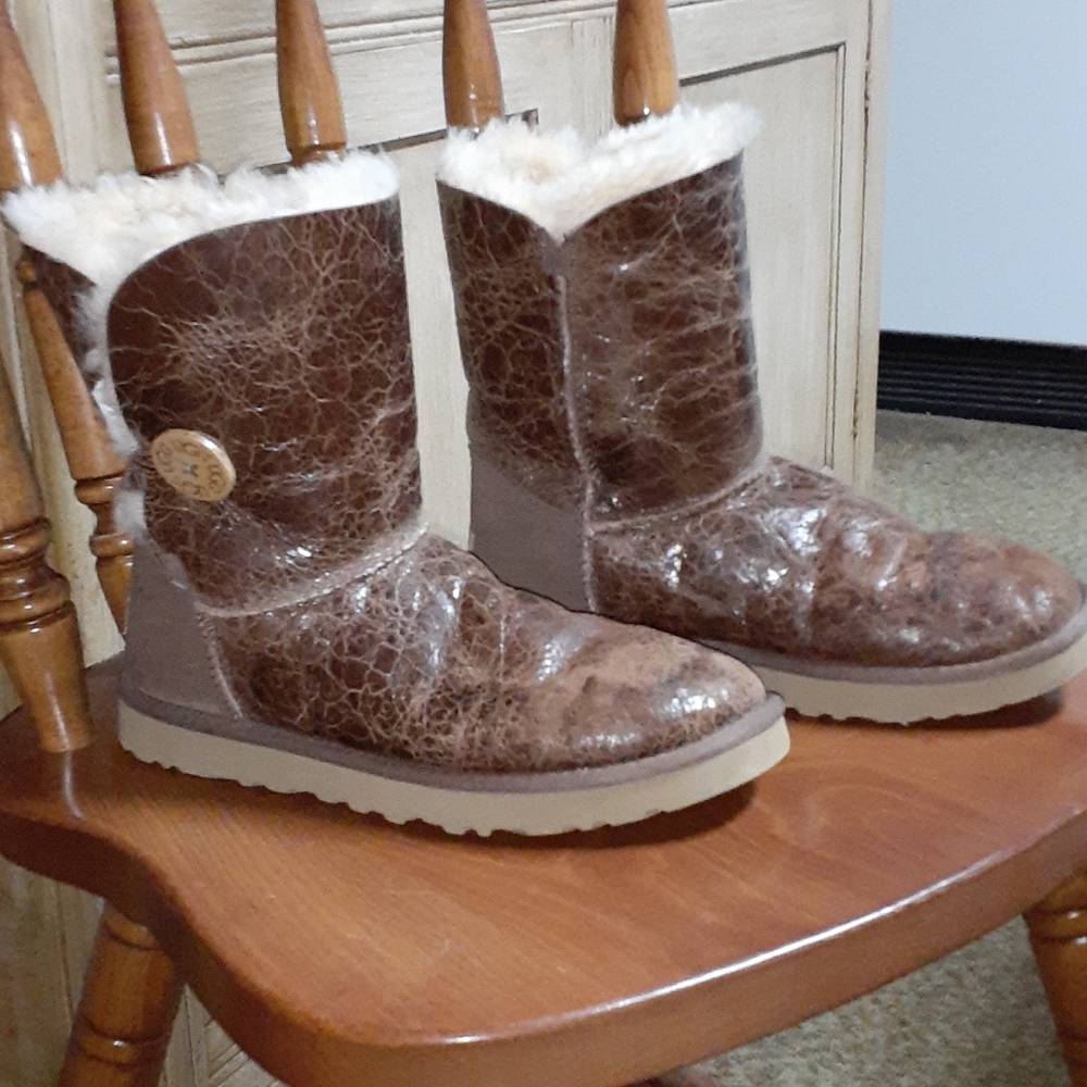 Ugg Bailey Button Krinkle Boot - image 2